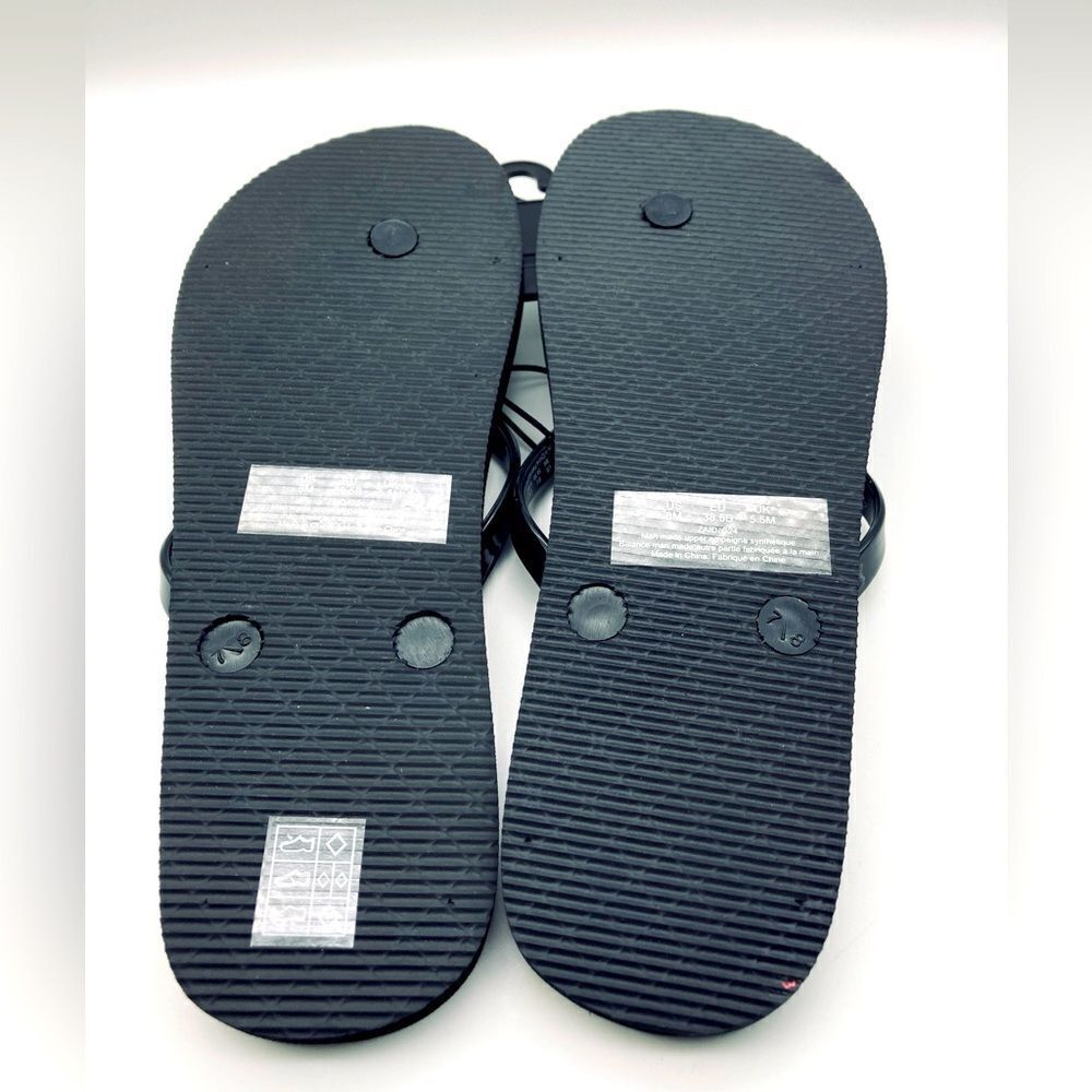 NWT Karl Lagerfeld Paris Women’s Signature Logo Black Sandals 8M - Picture 8 of 8